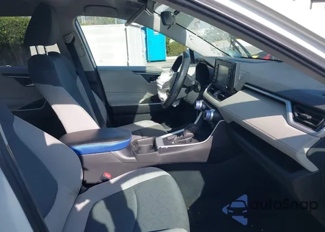 2021 Toyota Rav4 Xle from USA, damaged, VIN 2T3W1RFV9MC132546